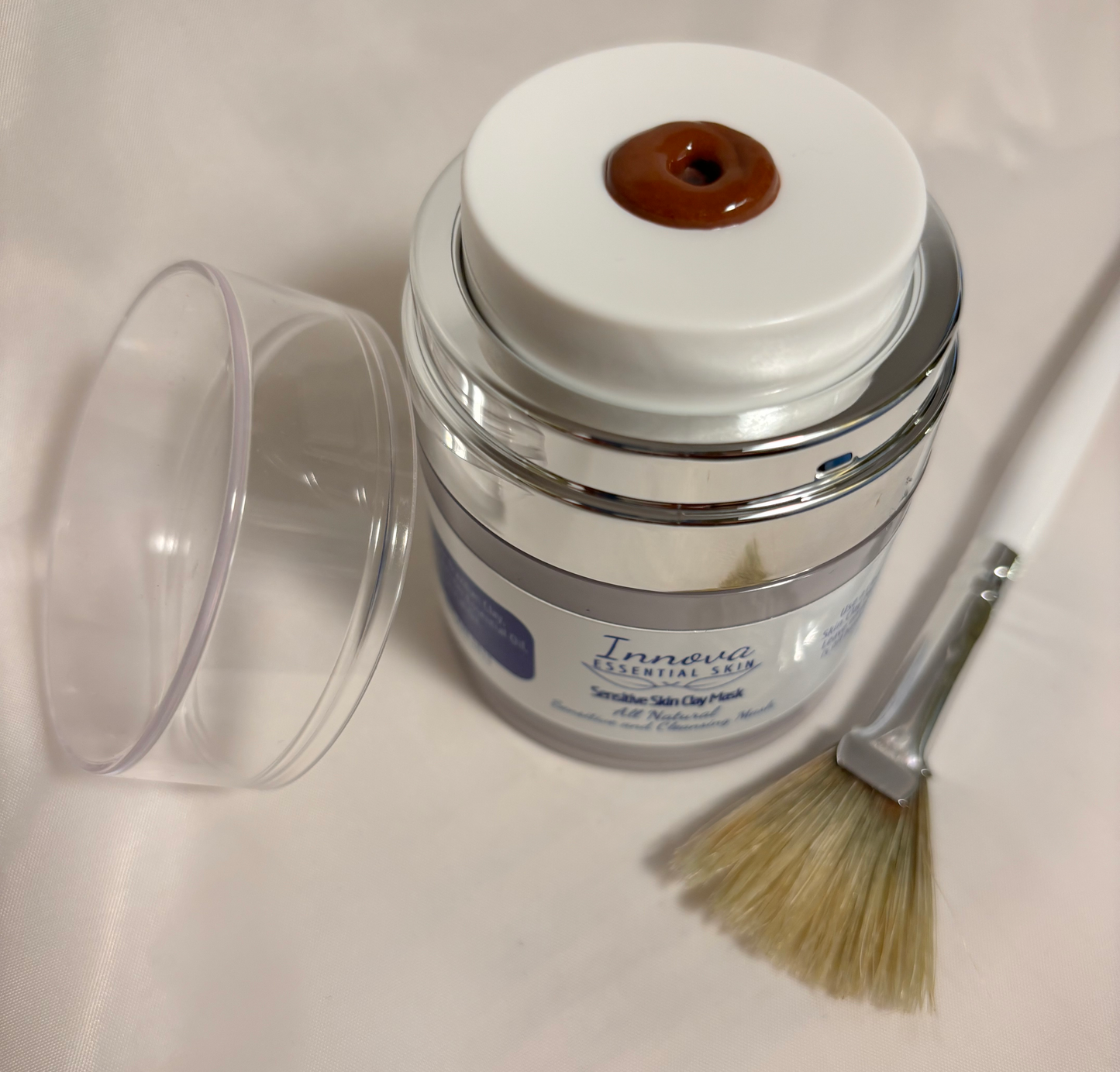 Innova Essential Skin Sensitive Skin Clay Mask 45ml - Boar Hair Brush Sold Separately
